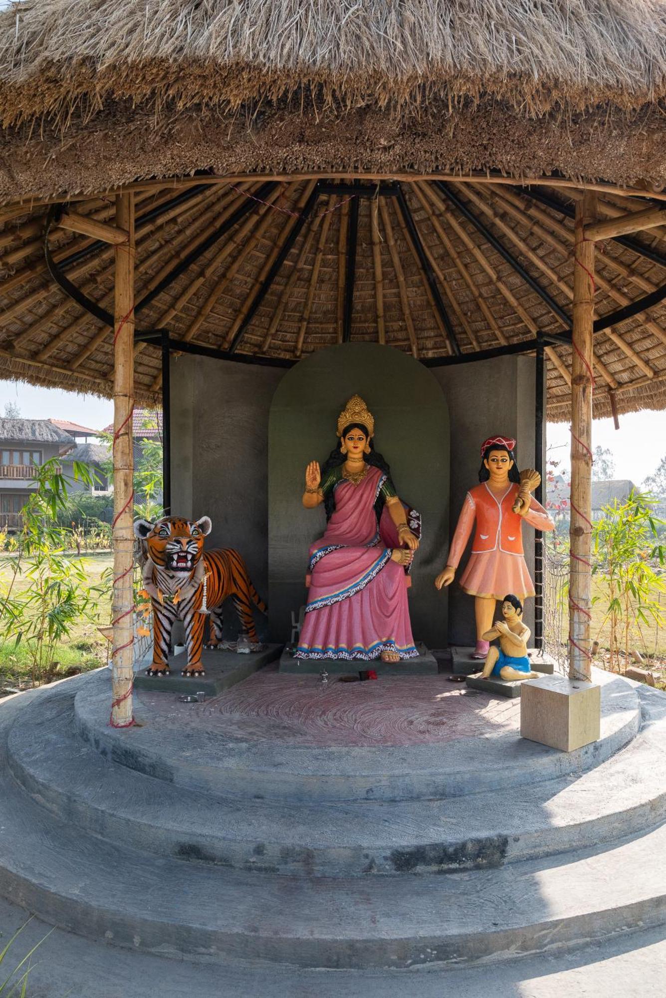 Hotel Sonar Bangla Sundarban Gosāba エクステリア 写真